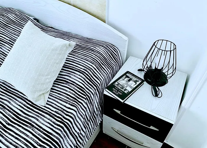 Apartman Safari With Wi Fi Center Gurdaka